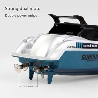 Wireless RC Water Sports Toy Speedboat
