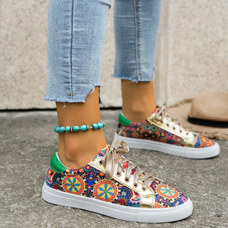 Elegant Round Toe Vulcanized Sneakers